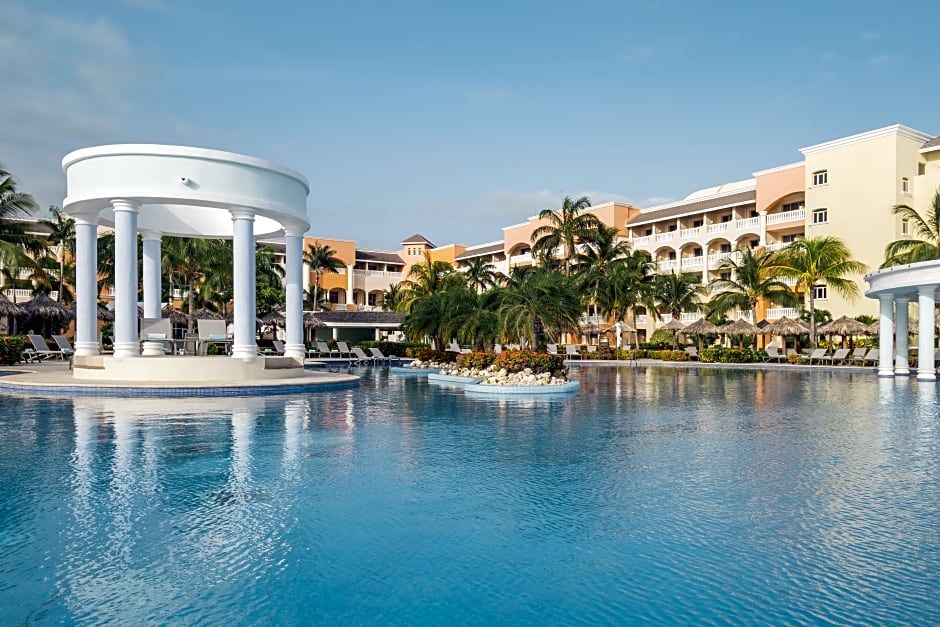 Iberostar Selection Rose Hall Suites All Inclusive