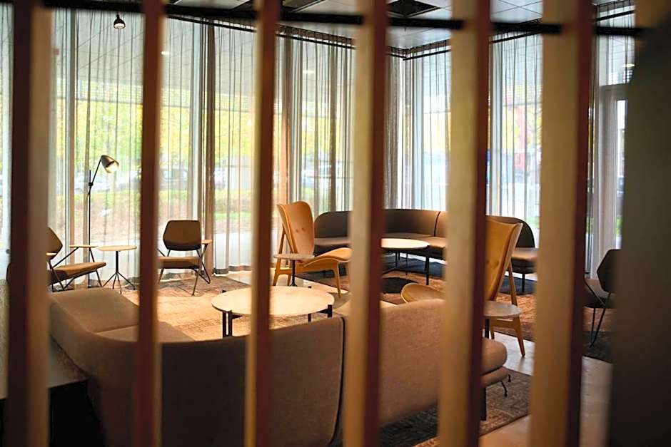 Zleep Madrid Airport