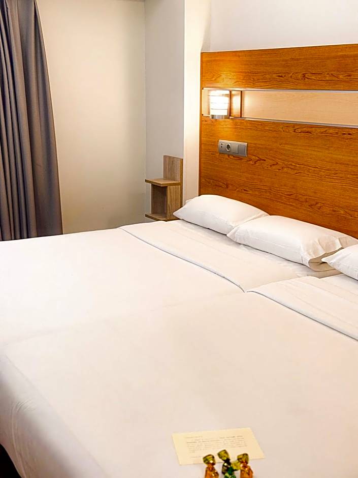 Hotel Faranda Alisas Santander an Ascend Collection Hotel