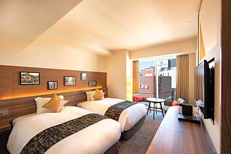 Premier Twin Room