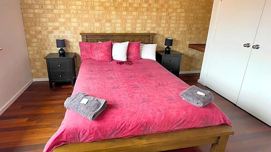 Esperance Foreshore Apartments