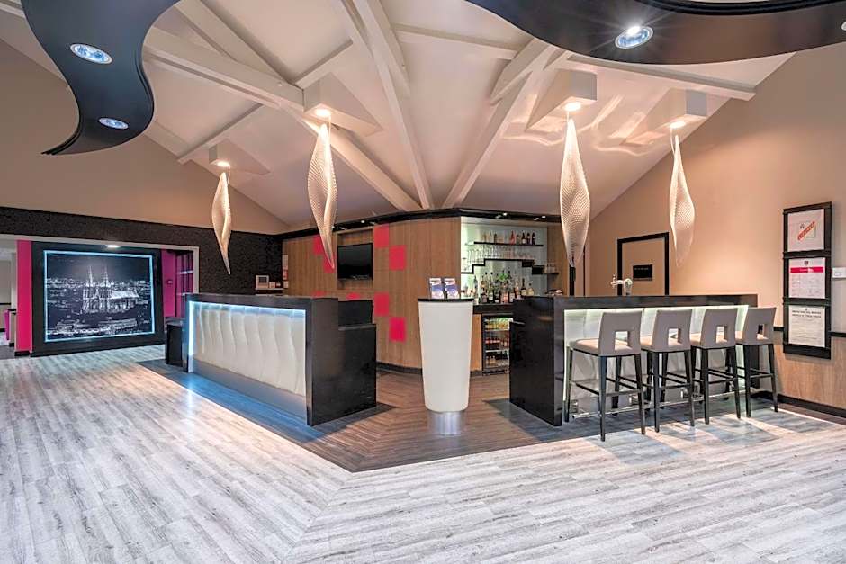 Hotel Le Kennedy, Clermont-Ferrand, The Originals Relais