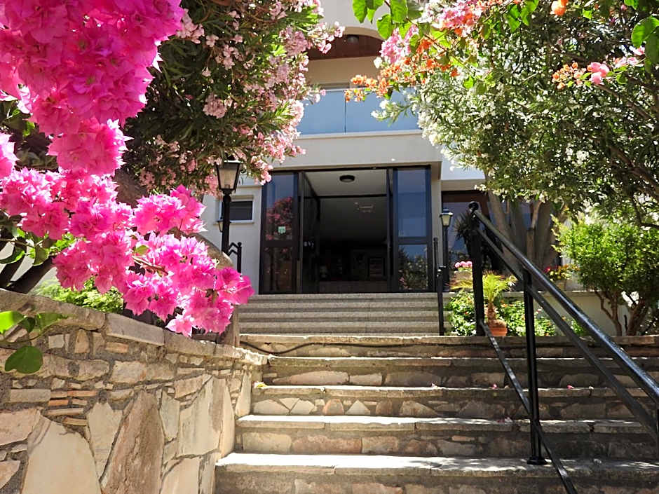 Hill View Hotel Apartments