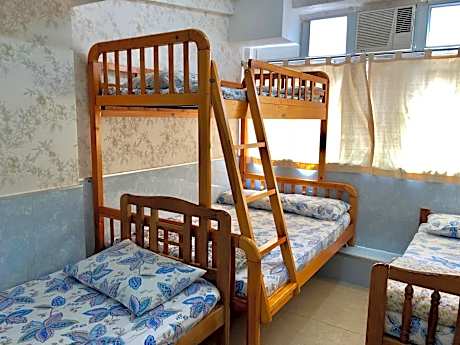 Family with Private Bathroom (5 Guests)