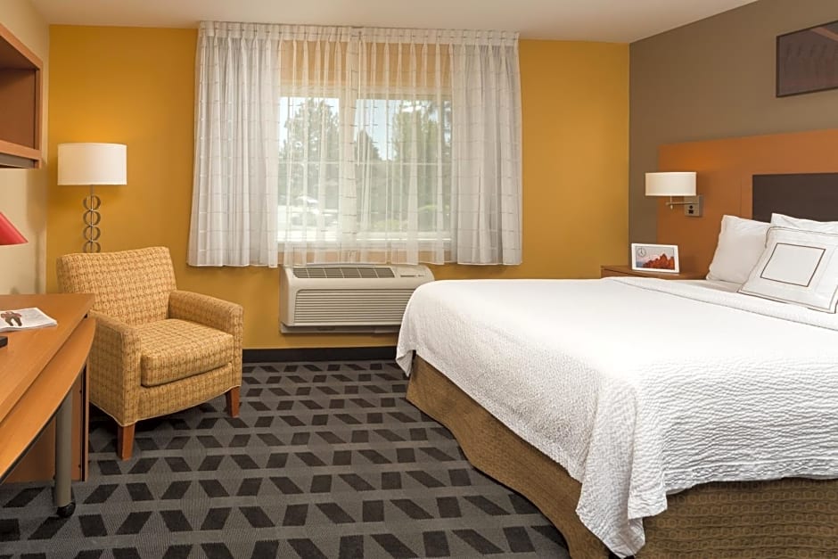 TownePlace Suites Old Mill District, Bend Near Mt Bachelor