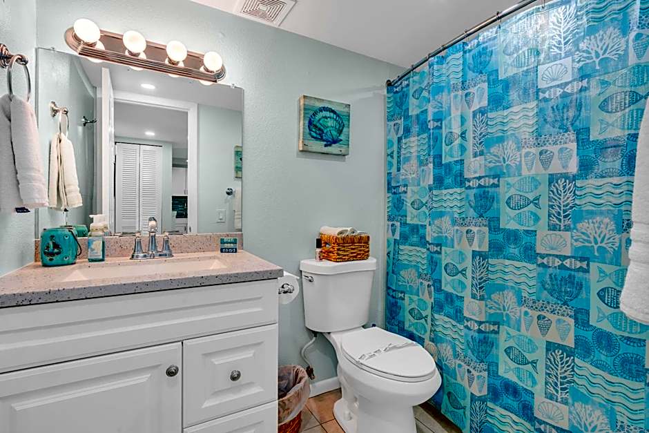 2BR in Key largo w pool and sunset views