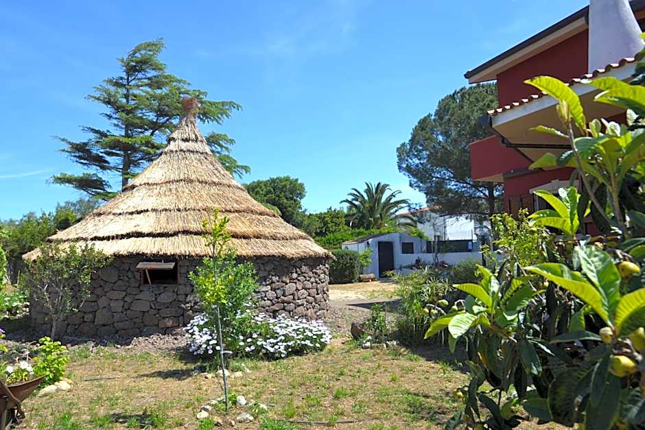 Photo 1 of 21 of Bungalow, Garden View