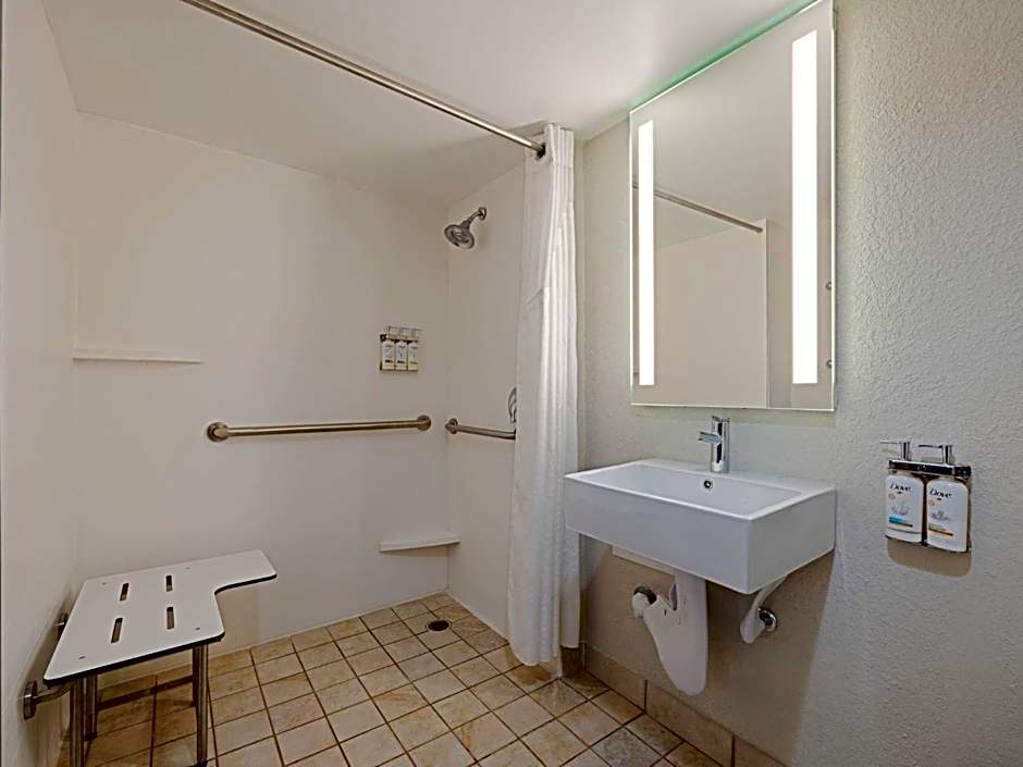 Holiday Inn Express Hotel & Suites Ft. Lauderdale-Plantation By IHG