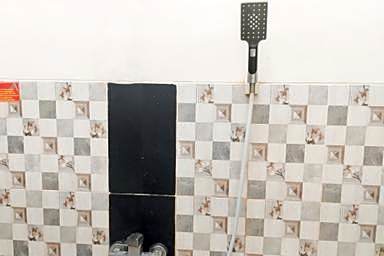 RedDoorz Syariah @ Shakira Alesha Enggal