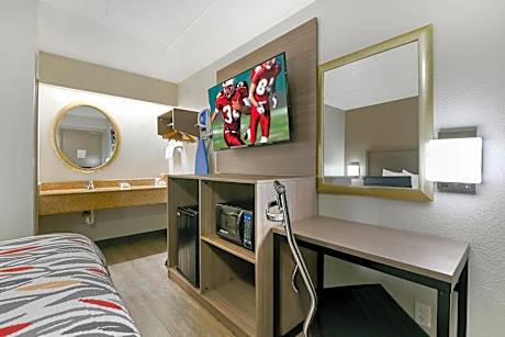 Deluxe Room with Two Double Beds Smoke Free