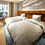 Hotel Springs Makuhari Premier