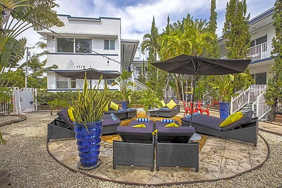 Beachside All Suites Hotel, a South Beach Group Hotel