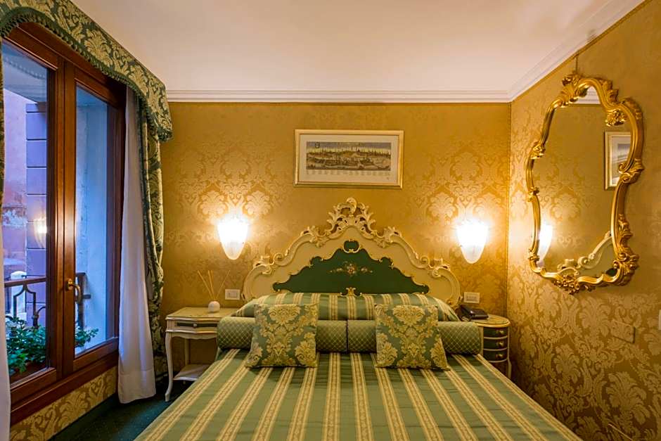 Hotel Becher