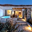 Solus Suites Milos