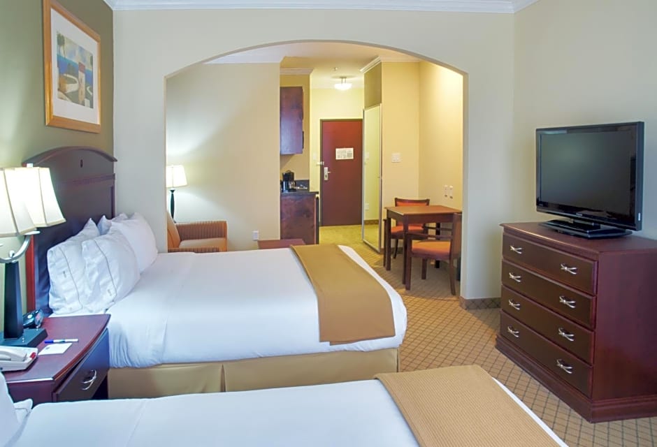 Holiday Inn Express Hotel & Suites Winnie, an IHG Hotel
