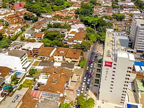 Ibis Cali Granada