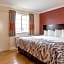 Red Roof Inn & Suites Monterey