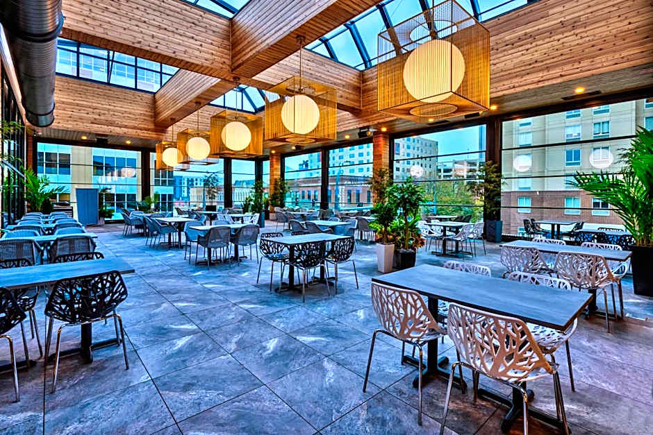 Hotel Indigo Rochester Mayo Clinic Area By IHG
