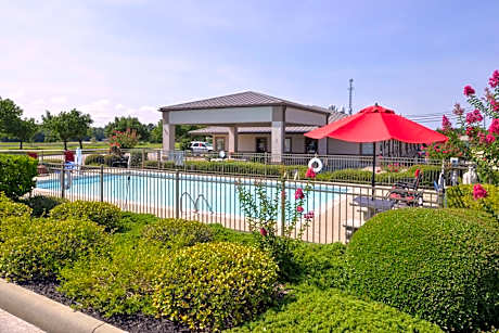 Briarwood Inn Of Geneva