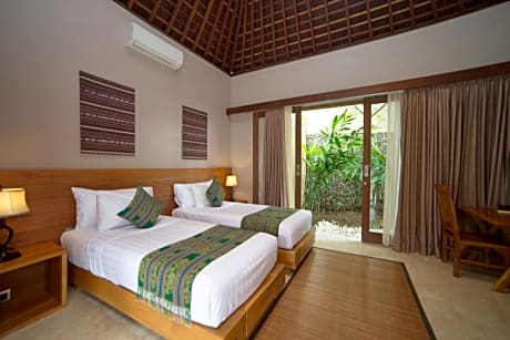 Pool View Twin Room