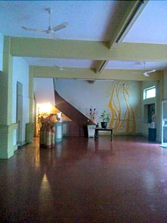 Hotel Morales Inn
