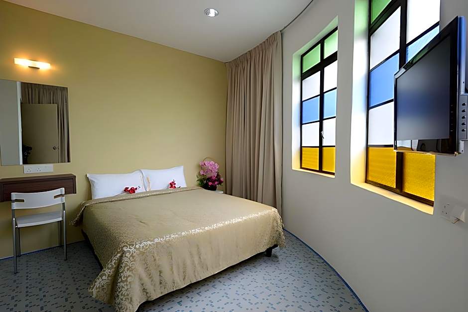 Swing & Pillows @ Grand Inn George Town Penang
