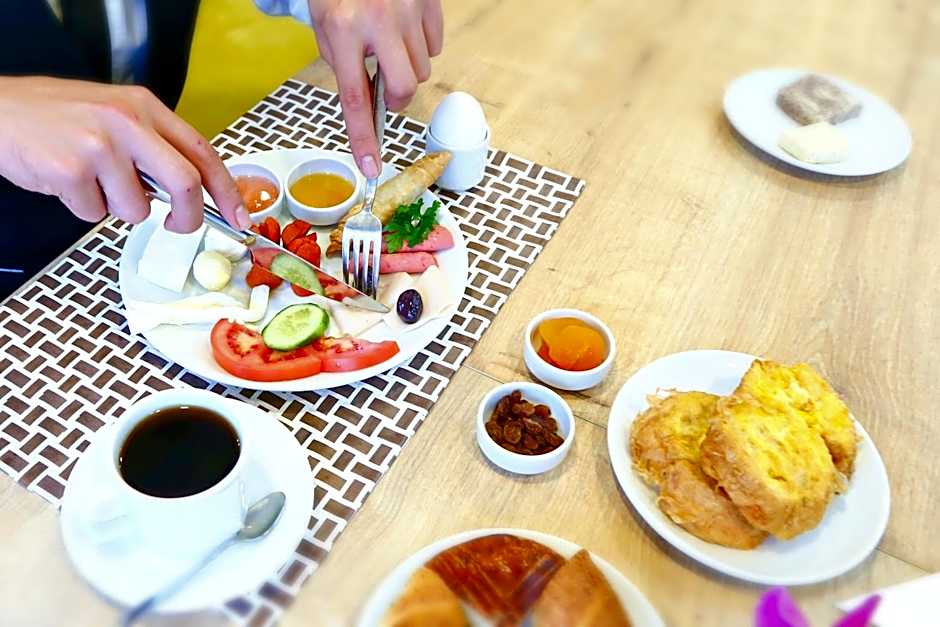 Burçman Hotel Vişne