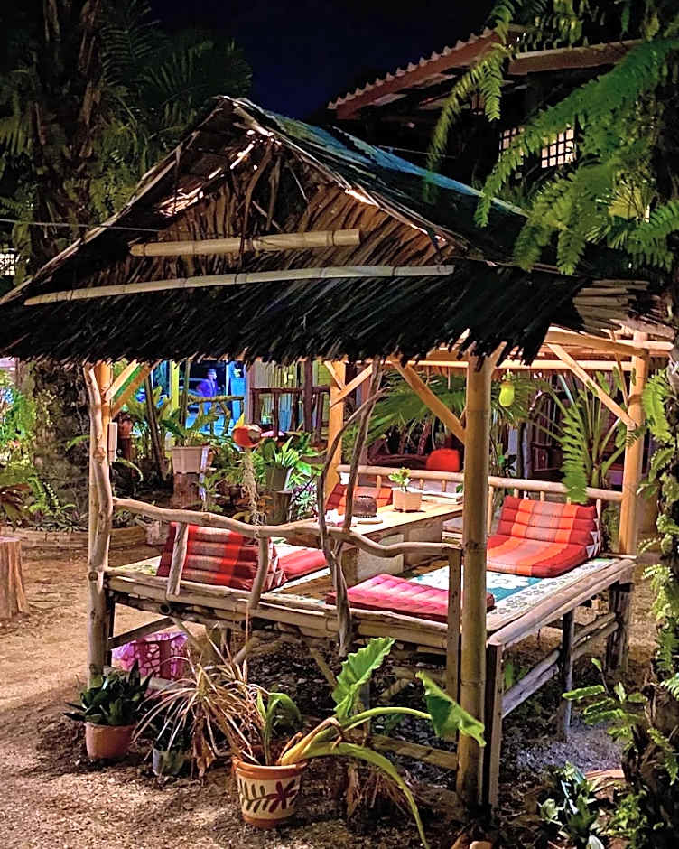Leaf House Bungalows