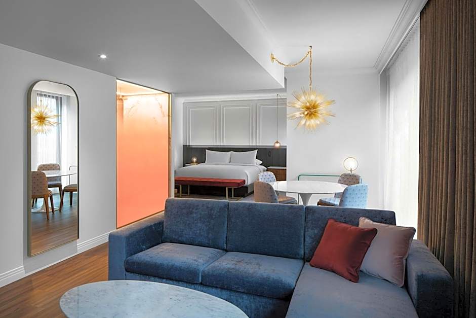 HONEYROSE Hotel, Montreal, a Tribute Portfolio Hotel