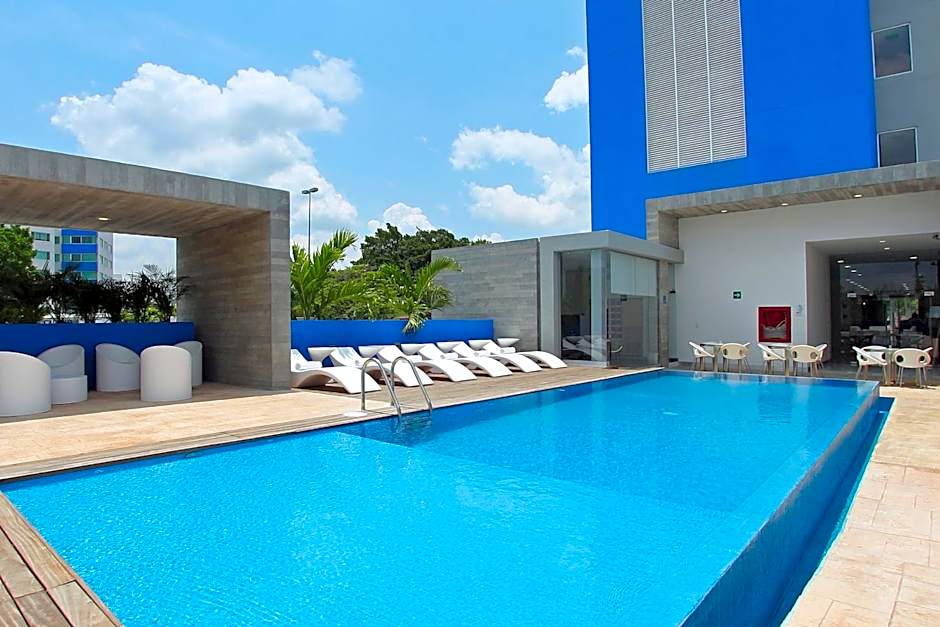 One Villahermosa 2000