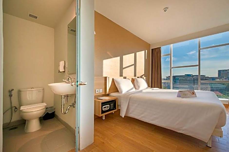 Whiz Prime Hotel Hasanuddin Makassar