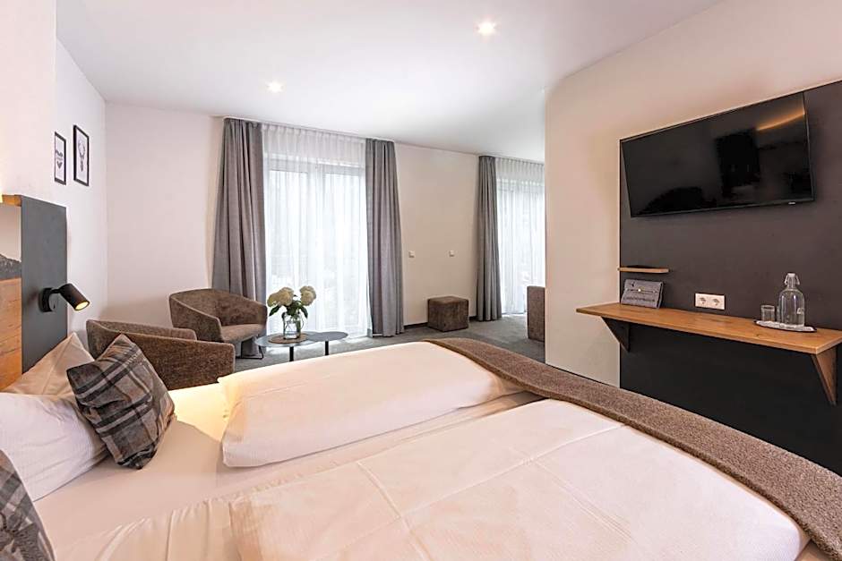 Hotel AlpinaRos Demming
