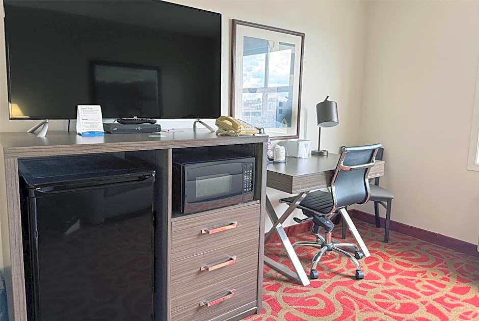 Ramada by Wyndham Sherwood Park