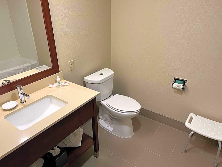 Wingate by Wyndham Clearfield