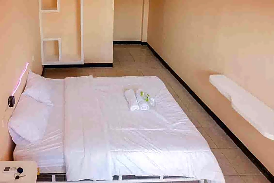 Artayya Puri 2 near Alun Alun Caruban Mitra RedDoorz