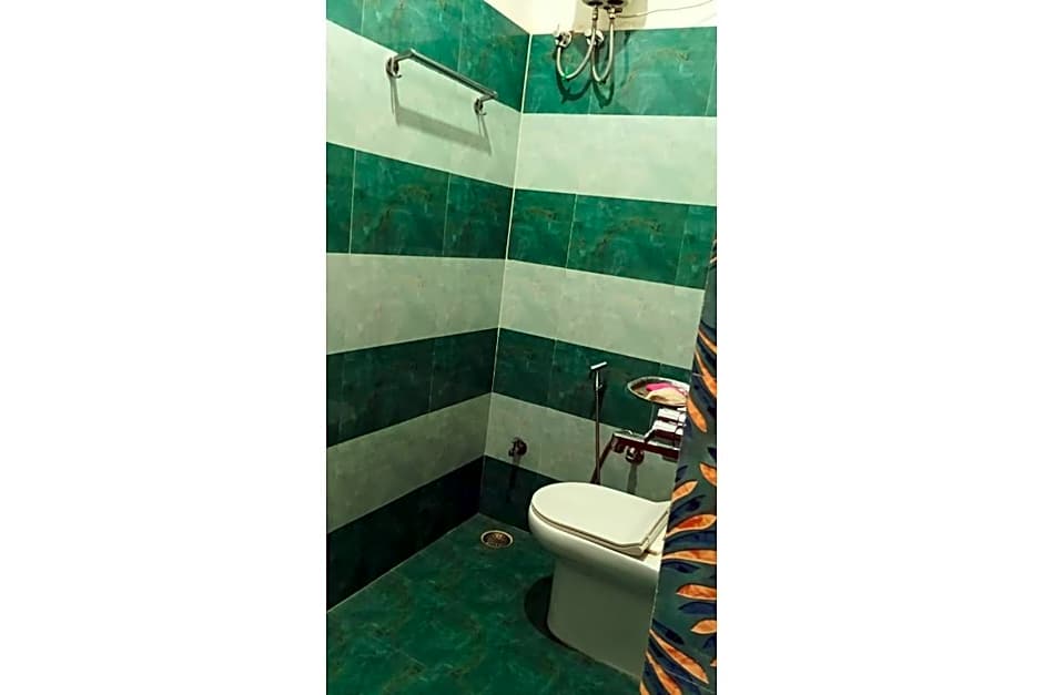 Khushi Paying Guest House