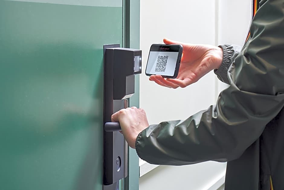 Hotel 10 Opera by HappyCulture