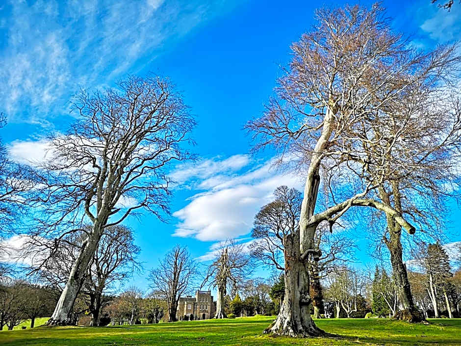 Macdonald Pittodrie House
