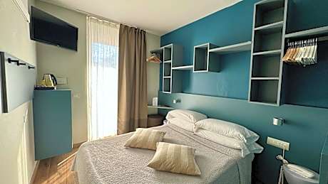 Classic Small Double Room with French Bed