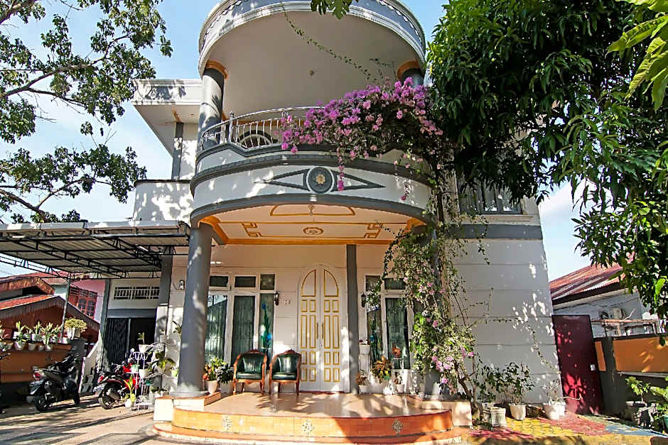 Hotel O Yoezef Homestay Syariah