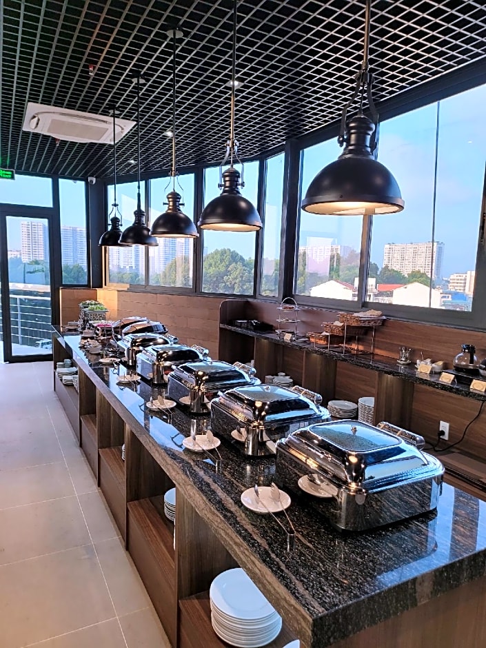 THANH LONG BACH DANG HOTEL