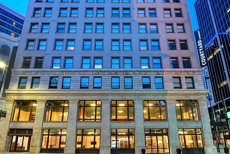 Courtyard by Marriott Cincinnati Downtown 