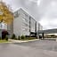 Embassy Suites by Hilton Milwaukee Brookfield