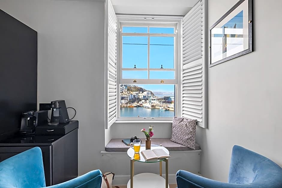 Leader Suite - Sea View - Free Wi-Fi