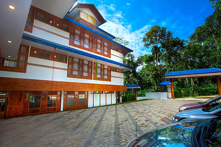 At Wood Resort Munnar