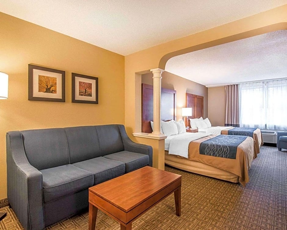 Comfort Inn & Suites Dover-Portsmouth