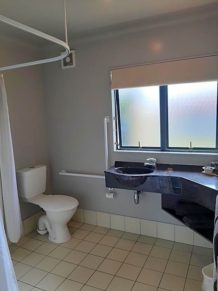 Claremonte Motor Lodge