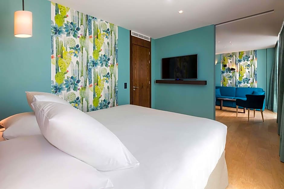 Hotel L'Arbre Voyageur - LILLE