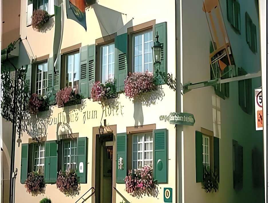 Hotel Adler - Weil am Rhein