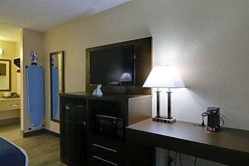 Baymont by Wyndham Ridgeland I-95